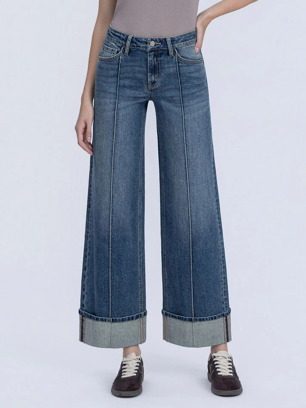 Mid Rise Pin Tuck Cuffed Baggy Wide Jeans F6323