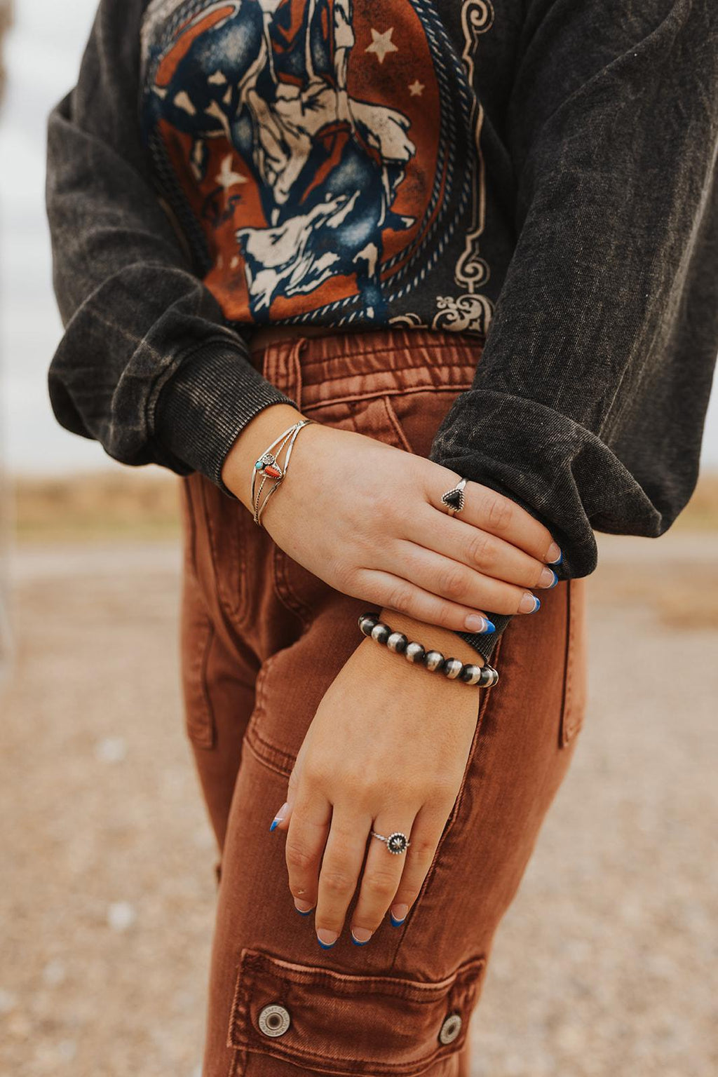 RODEO ALL YEAR AROUND LONG SLEEVE SWEATSHIRT - MINERAL BLACK