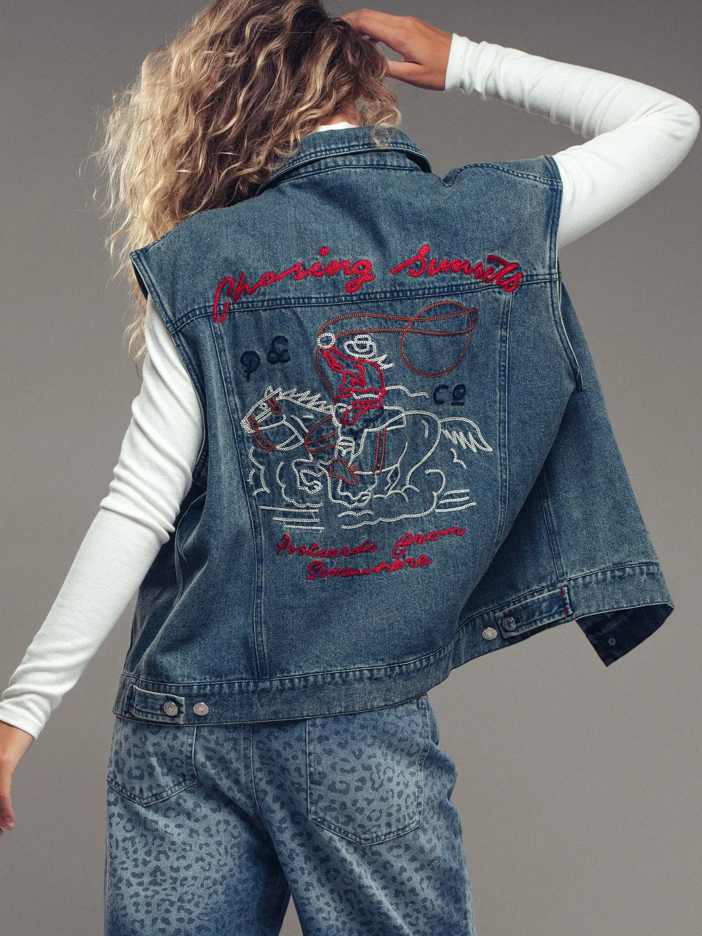Western Sunset Embroidered Denim Vest - DENIM BLUE