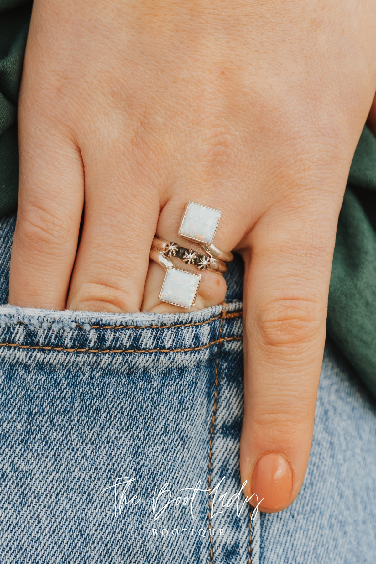 STERLING SILVER OPAL RING