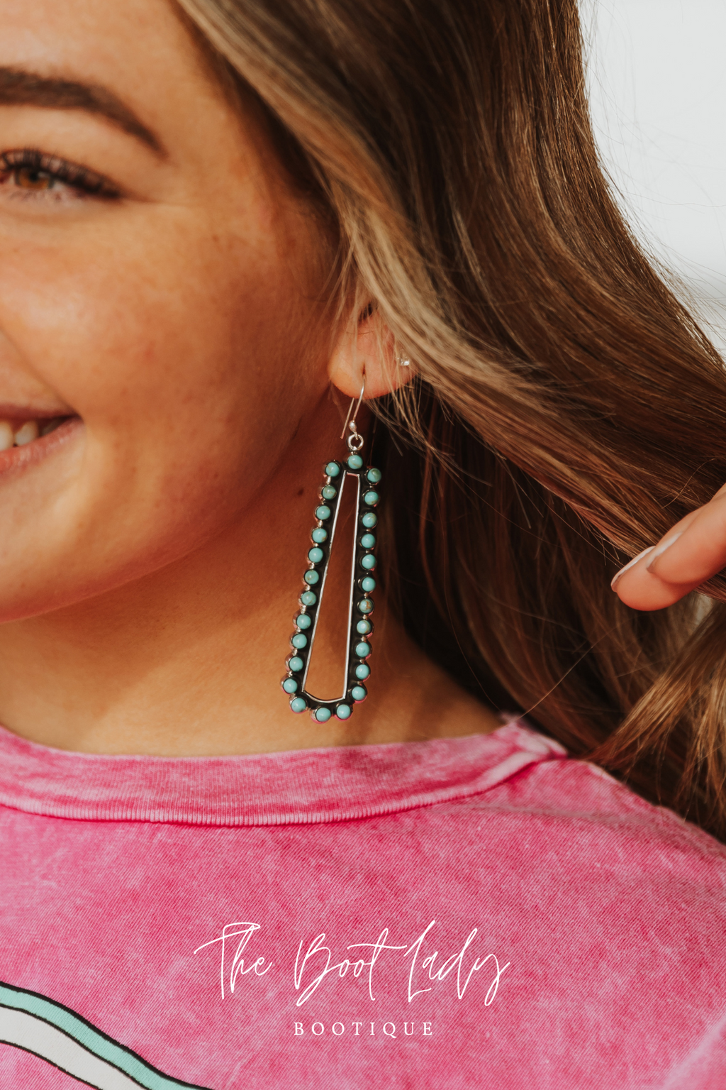ROUNDED LONG TRIANGLE EARRINGS WITH TURQUOISE DOTS