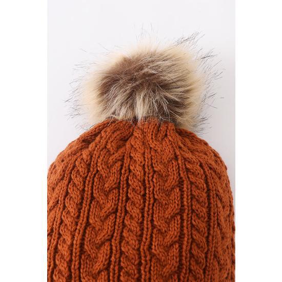 CARAMEL CABLE KNIT POM POM BEANIE