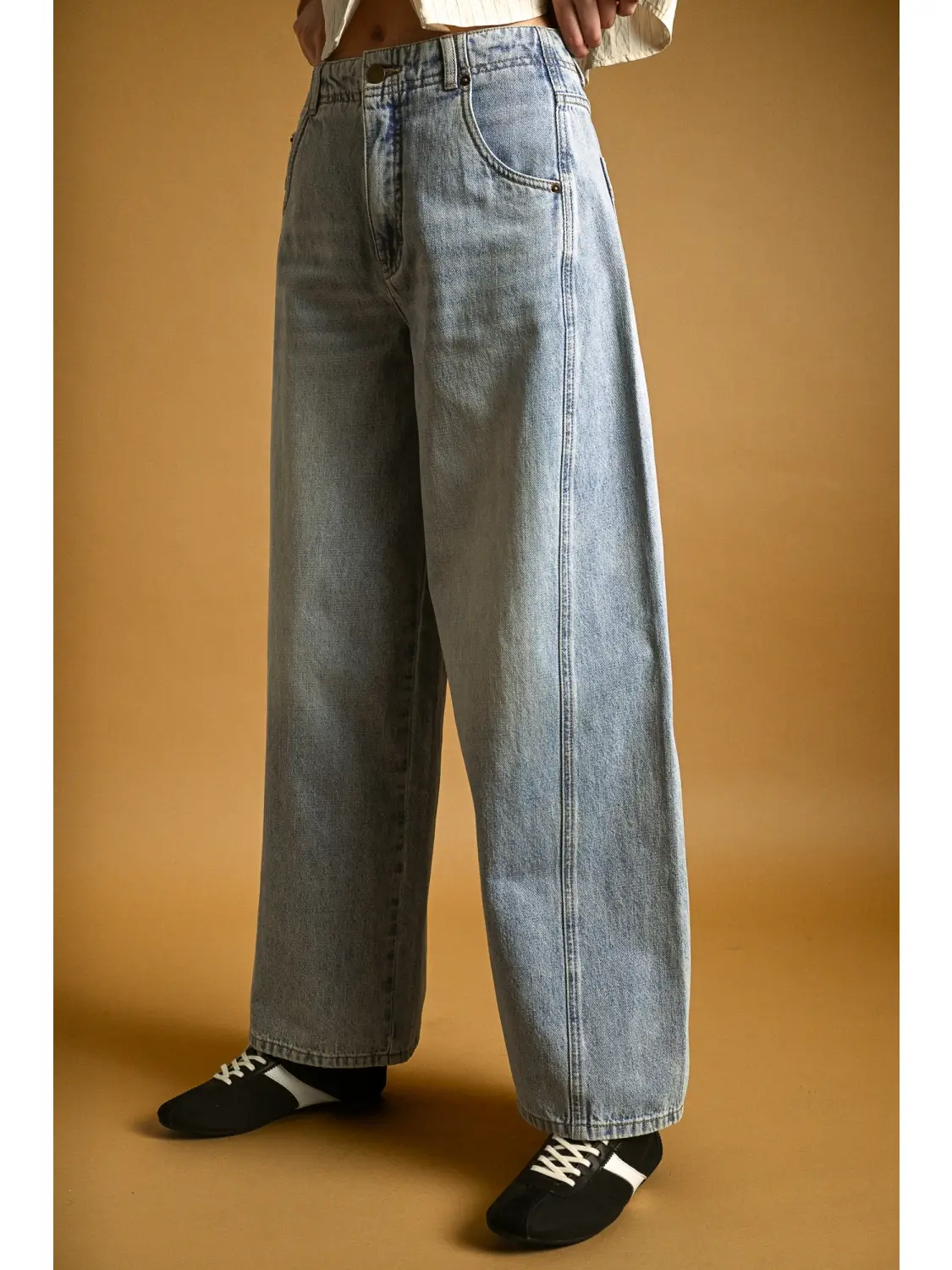 Vintage Wash Wide Leg Paneled Jeans