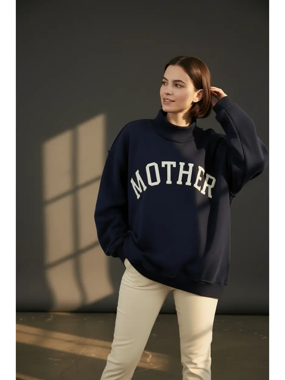 MOTHER | 'mother' Embroidered Mock Neck Sweatshirt - NAVY