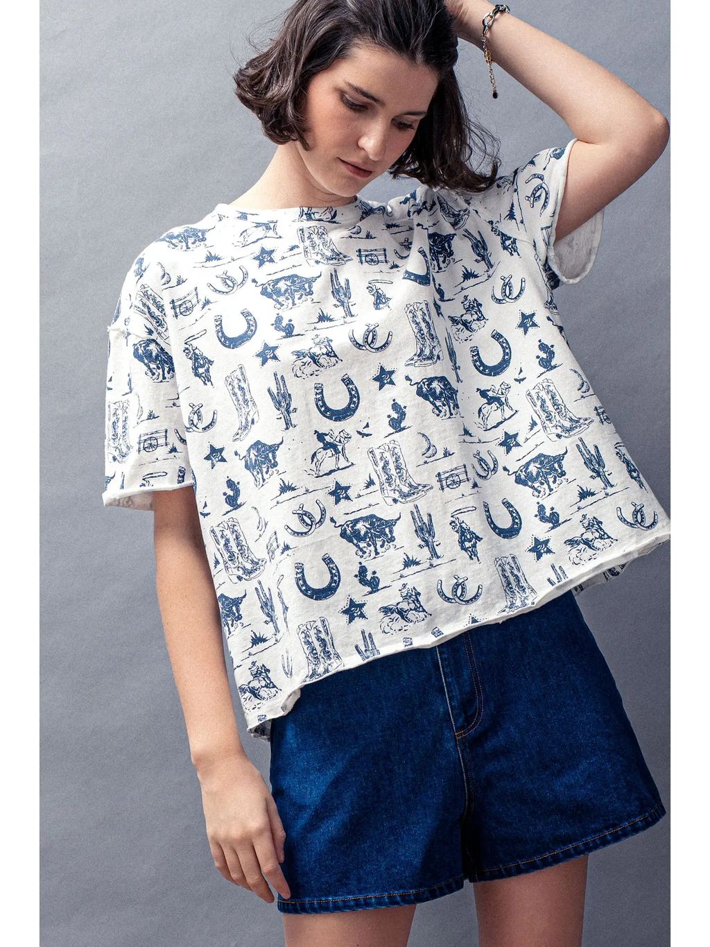 Western Graphic Print Relaxed Fit Tee - Cream & Navy