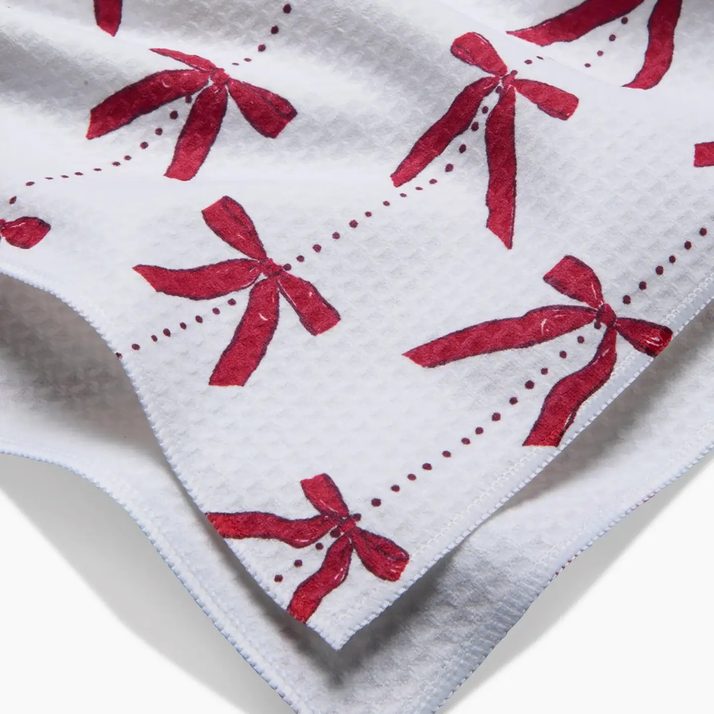 Little Bows and Pearls Luxe Hand Towel