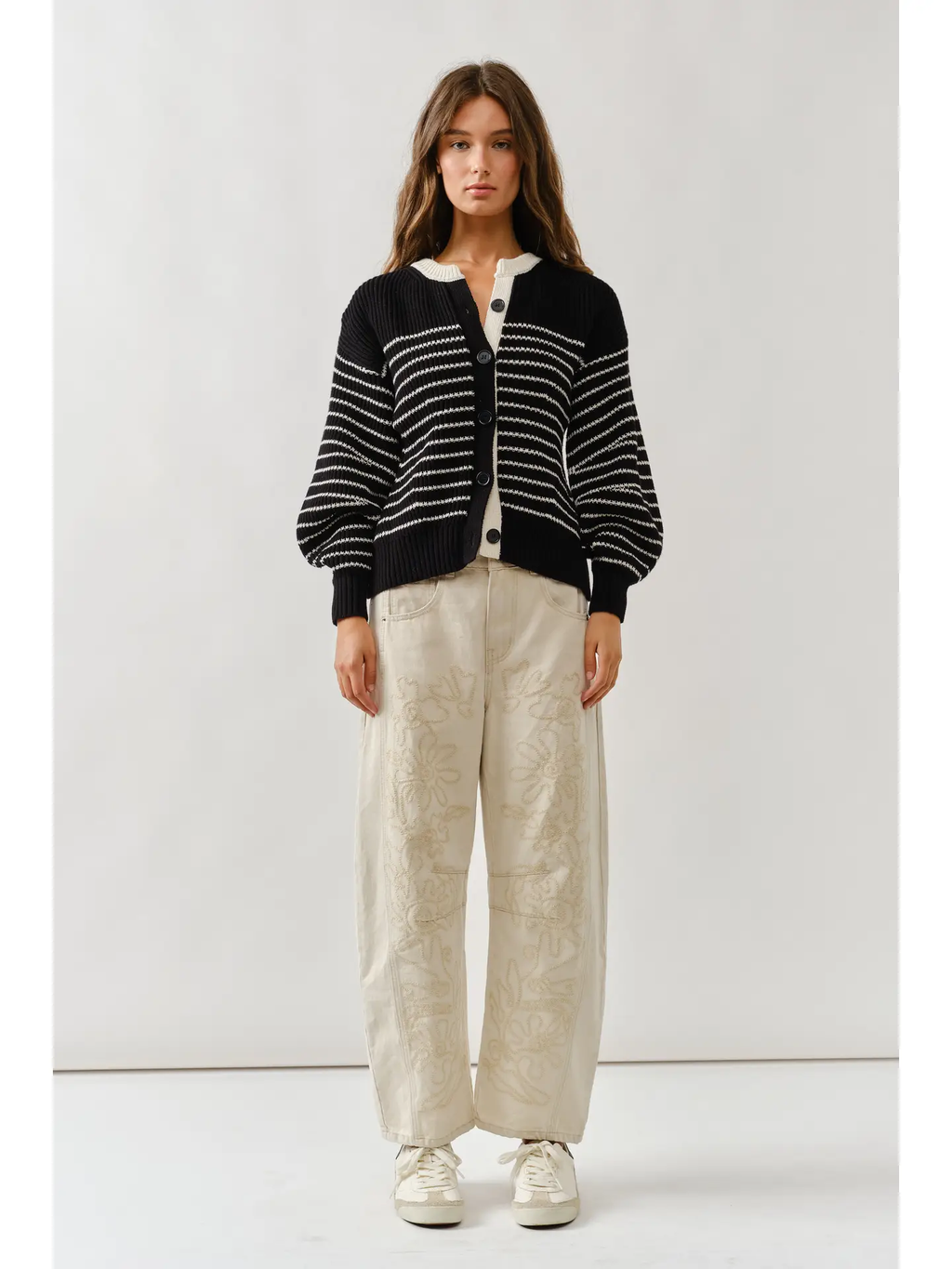 Voluminous Sleeve Stripe Cardigan - BLACK / CREAM