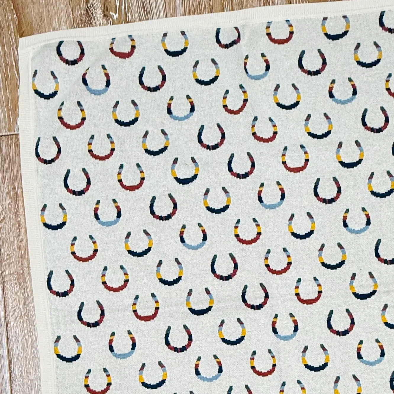 Horseshoe - Organic Cotton Jacquard Knit Baby Blanket