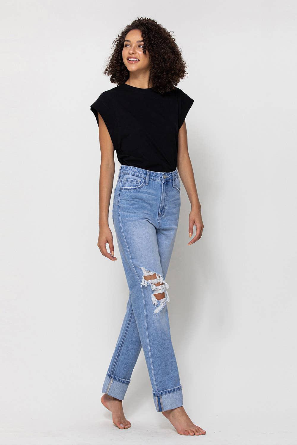 DISTRESSED 90'S STRAIGHT JEANS | ALYSSA FAR OUT
