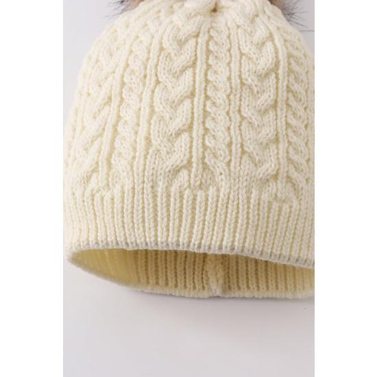 CREAM CABLE KNIT POM POM BEANIE
