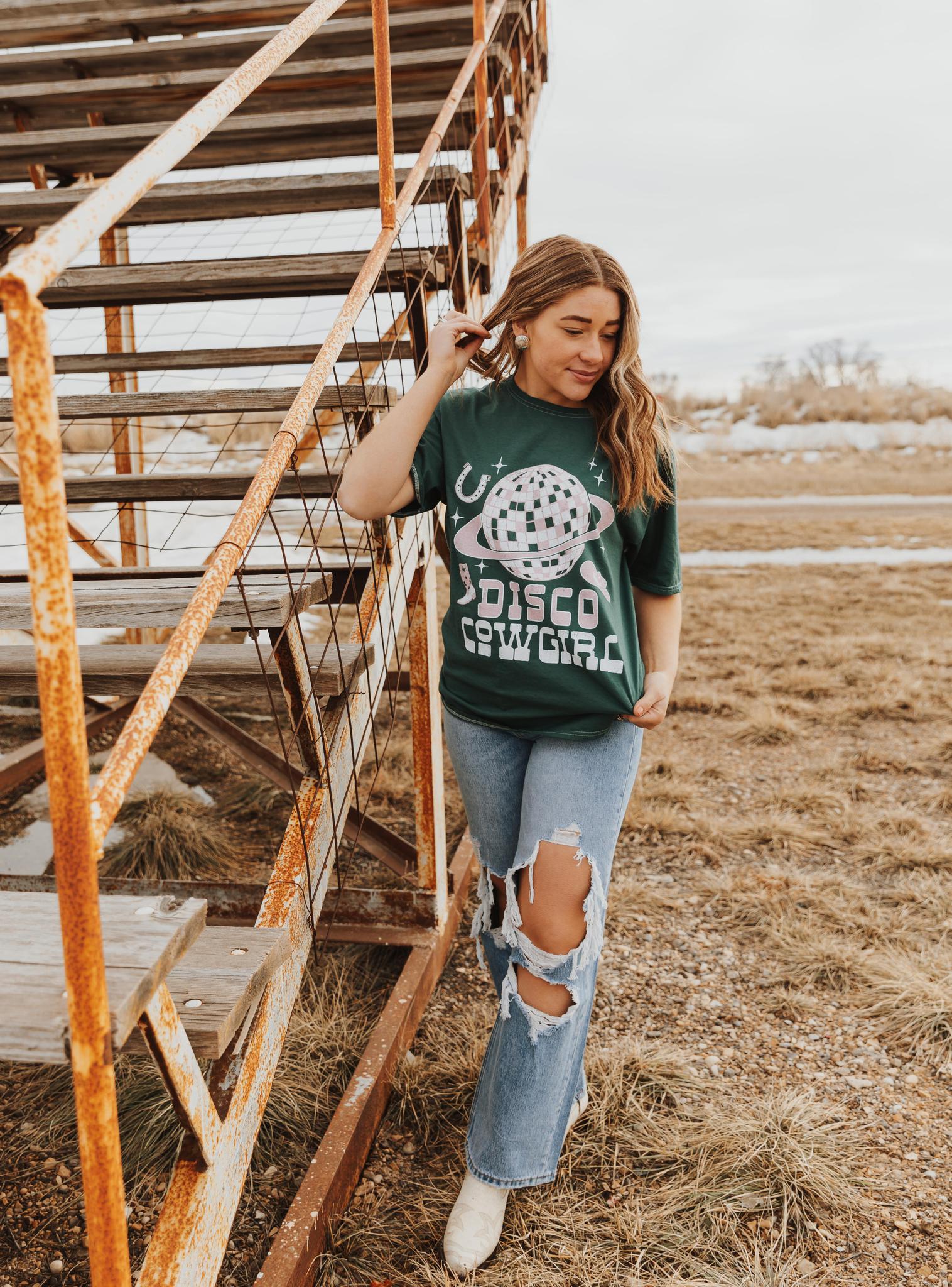 DISCO COWGIRL WASHED GRAPHIC T-SHIRT - FOREST (OVERSIZED)