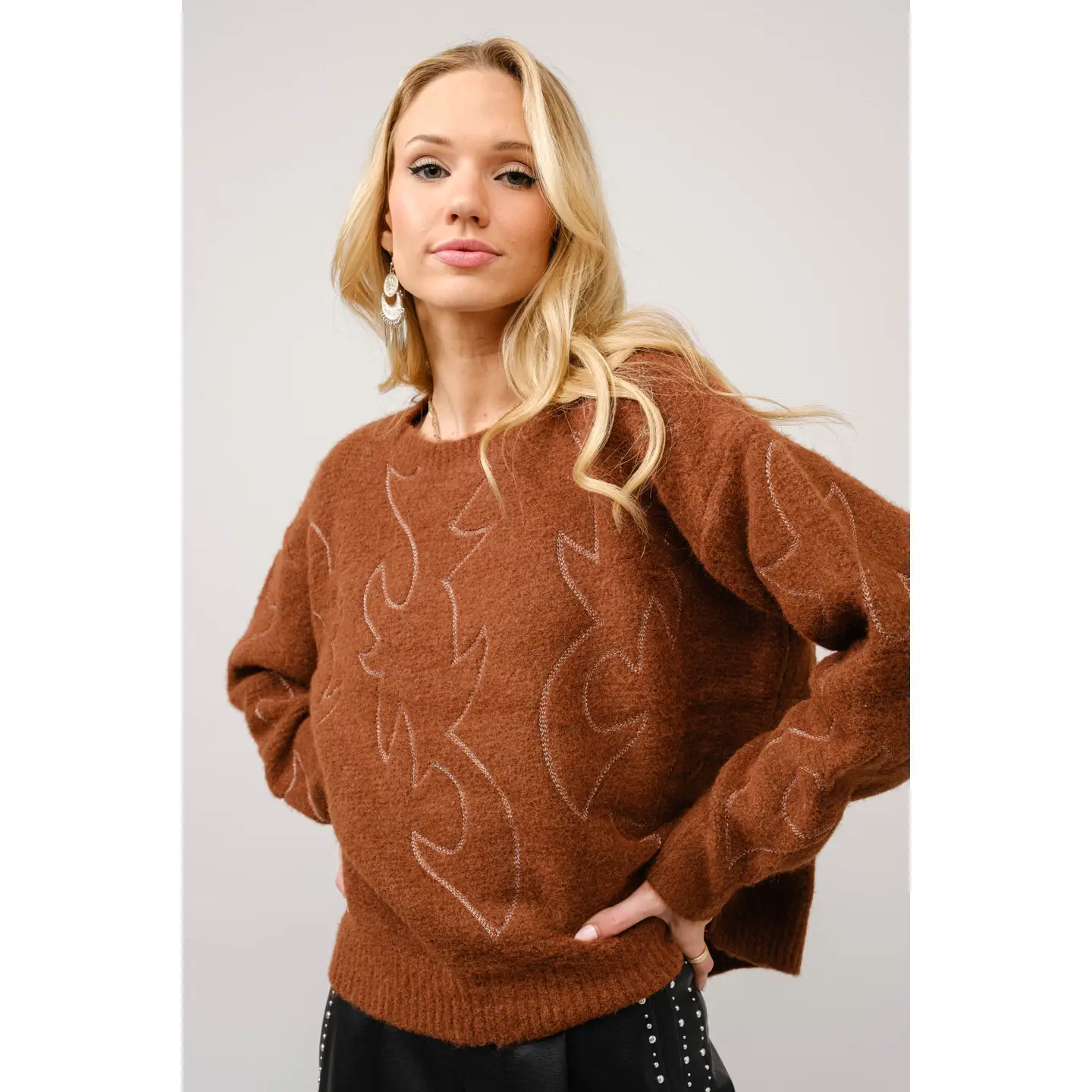Western Boots Stitch Pattern Crew Neck Sweater - Brown