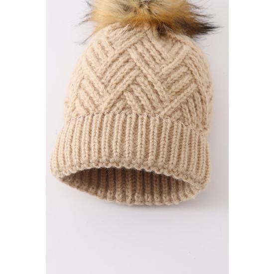 ALMOND CROSS CABLE KNIT POM POM BEANIE