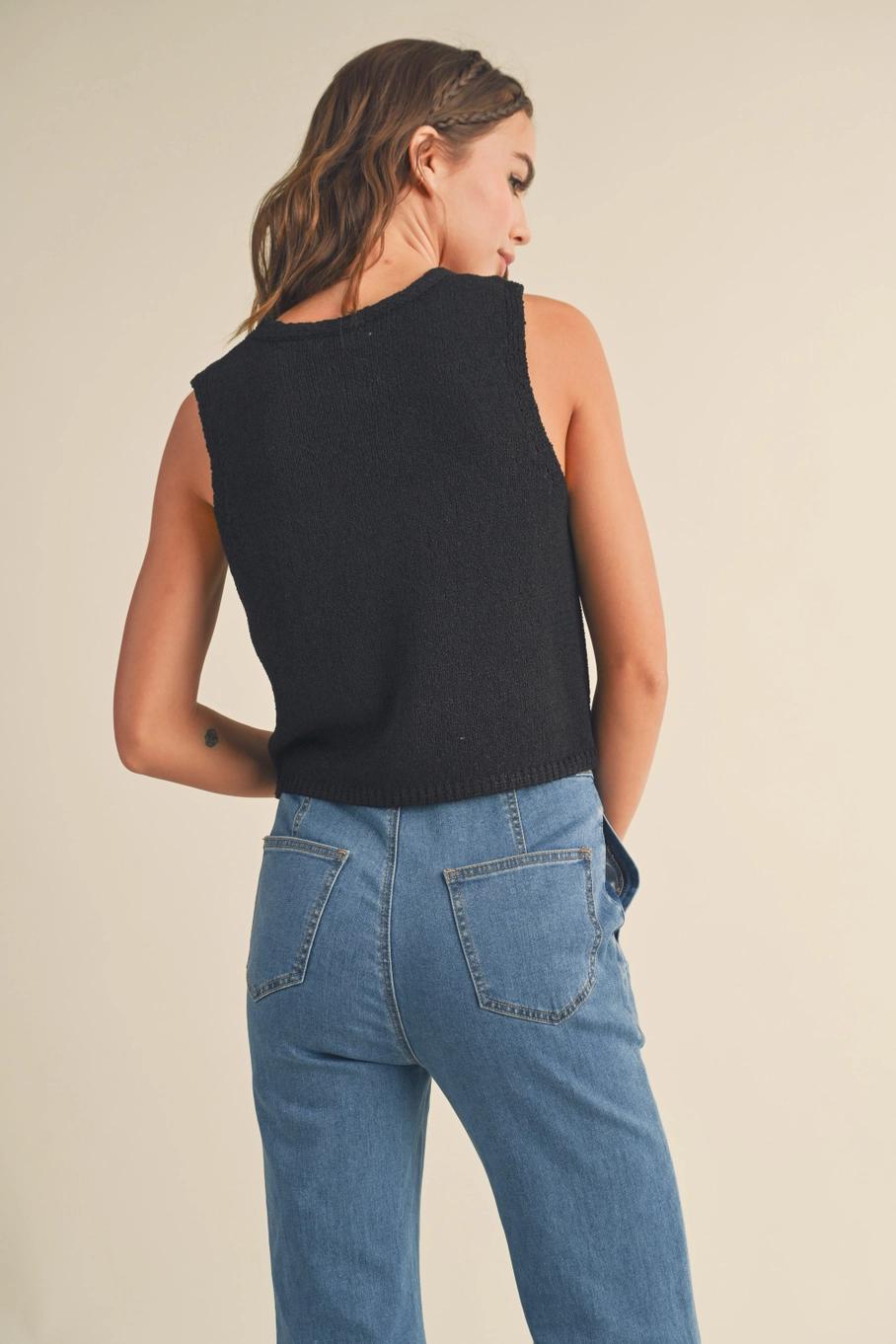Hook & Eye Closer Vest Cardigan - Black