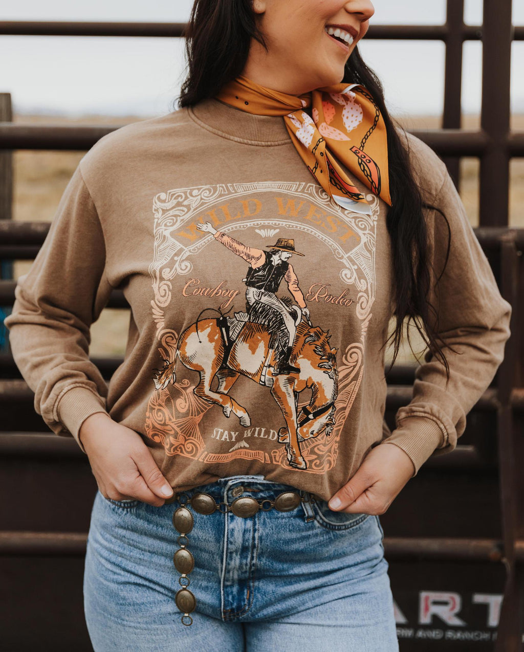 WILD WEST COWBOY RODEO STAY WILD WASHED LONG SLEEVE SWEATSHIRT - MINERAL TAUPE