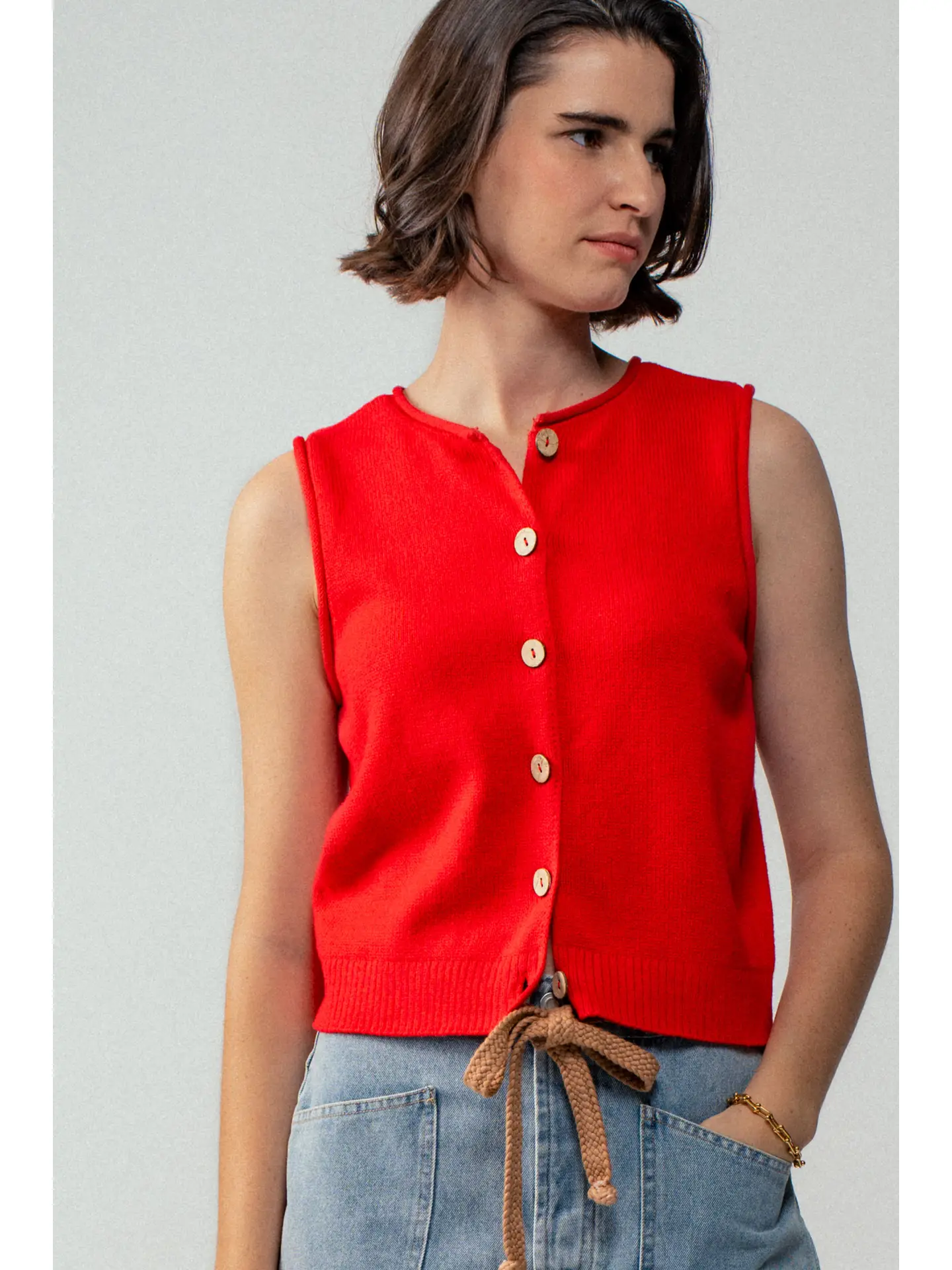 Relaxed Button-Front Knit Sleeveless Top - RED