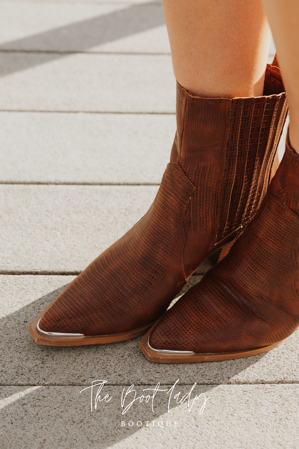 ELEANOR BLOCK HEEL CHELSEA BOOTIES - LIZARD BROWN