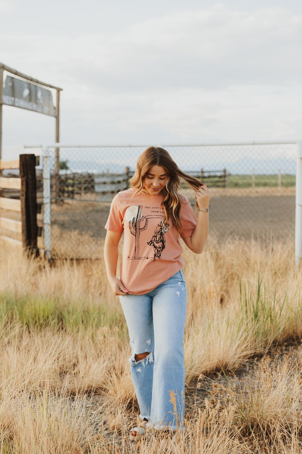 CACTUS COWBOY SHORT SLEEVE GRAPHIC TEE - MINERAL BURNT ORANGE