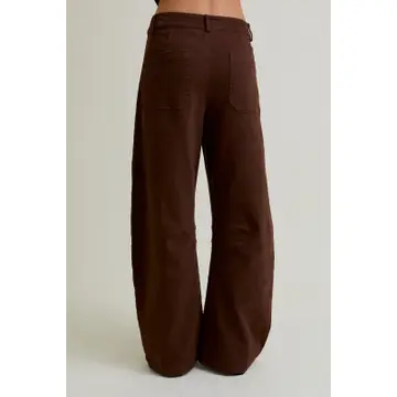 Mid Rise Pocket Detail Pants