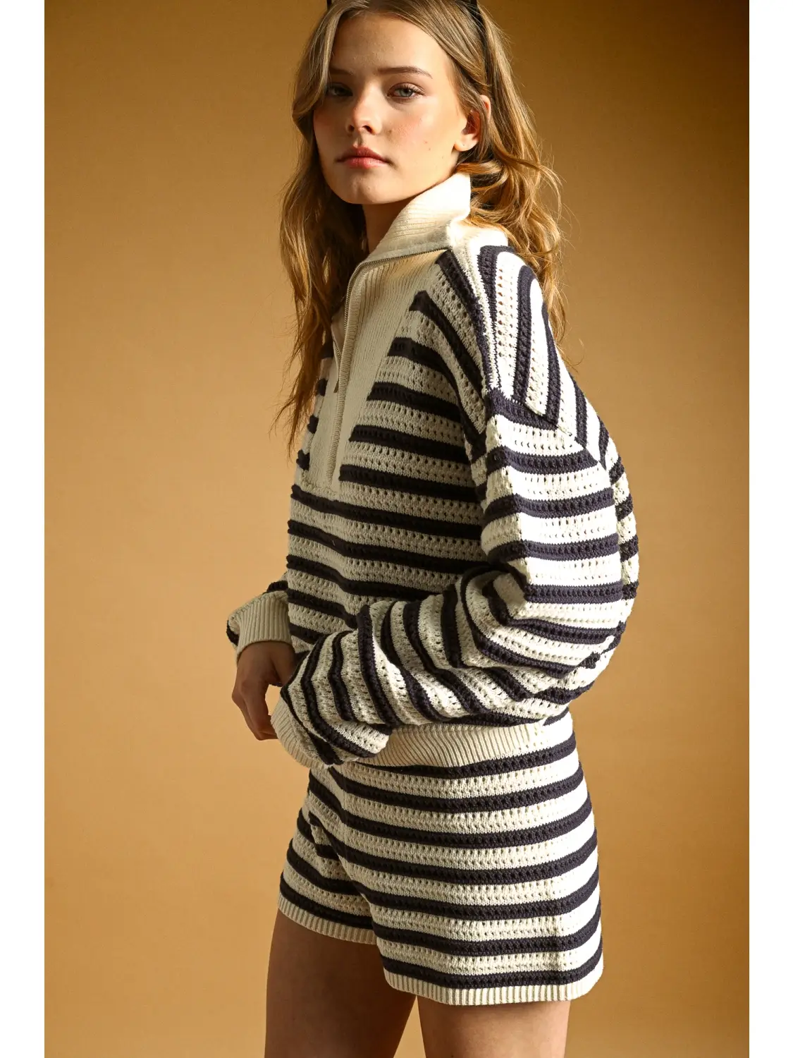 Stripe Pattern Knit Shorts