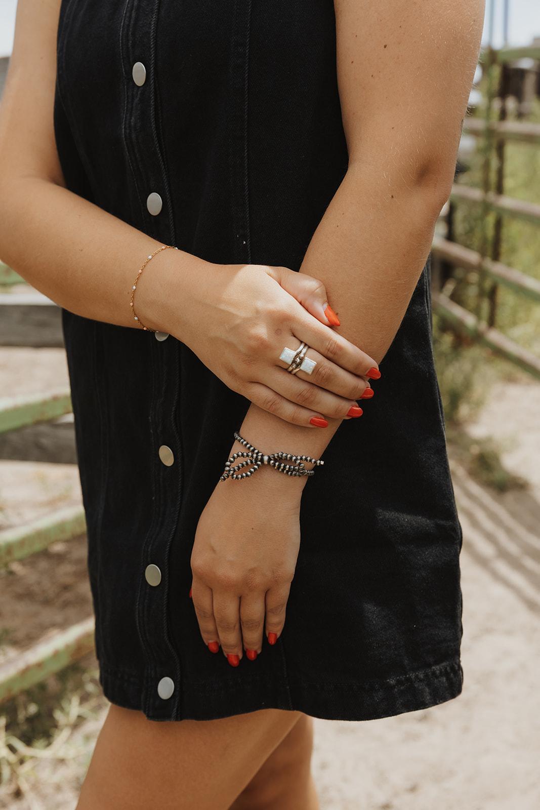 Sterling Silver Strechy Bow Tie Style Bracelet