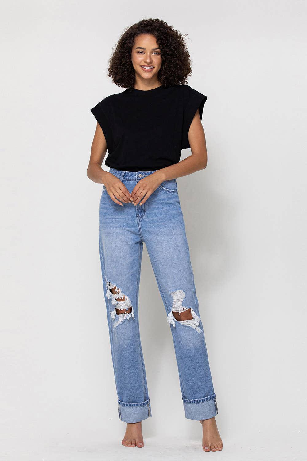 DISTRESSED 90'S STRAIGHT JEANS | ALYSSA FAR OUT