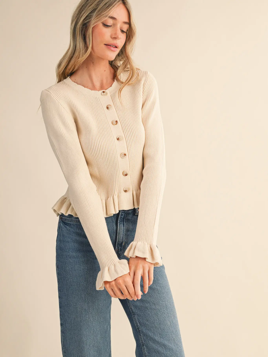 Ruffle Hem Ribbed Knit Sweater Cardigan - EGG SHELL
