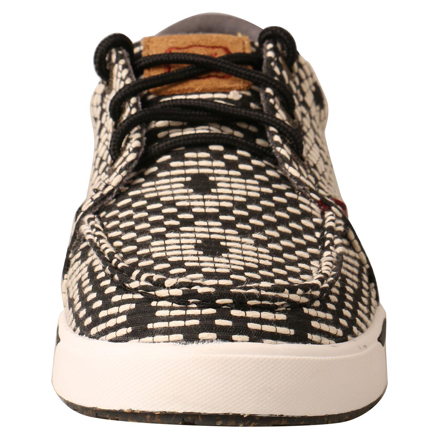 Kicks - Black & White YCA0008