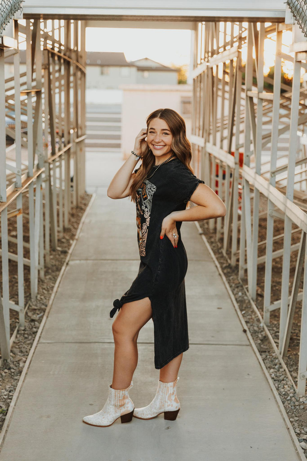 WILD WEST GRAPHIC DRESS - MINERAL WASH BLACK
