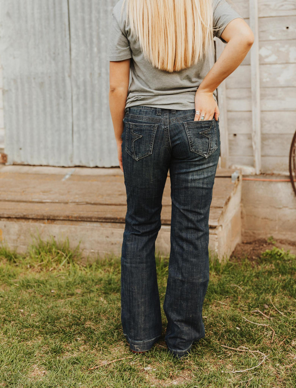 WOMENS JEAN 214 FIT TROUSER STYLE DECORATIVE PIECED BACK POCKET DETAIL11-054-0214-0321 BU