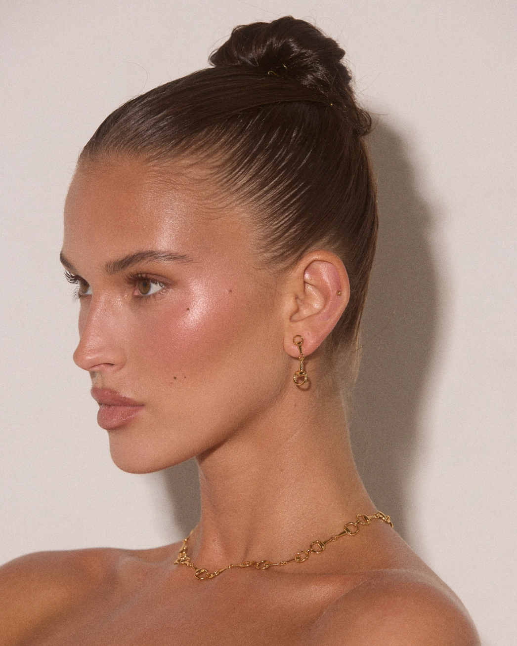 The Horsebit Stud Earrings - Gold