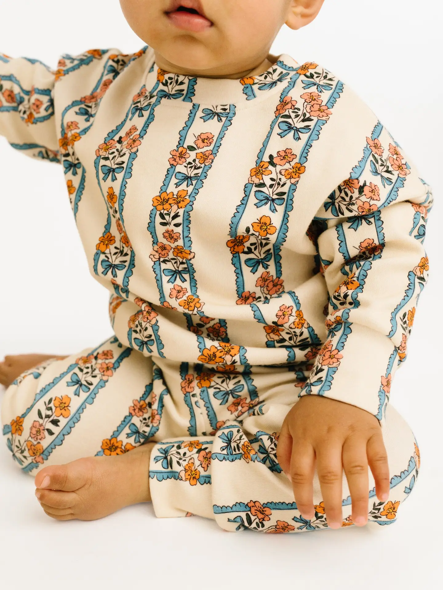 Cottage Bouquet Crewneck Set