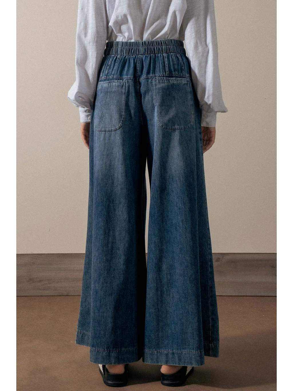 Pleated Wide-Leg Button Closure Pants - DARK DENIM