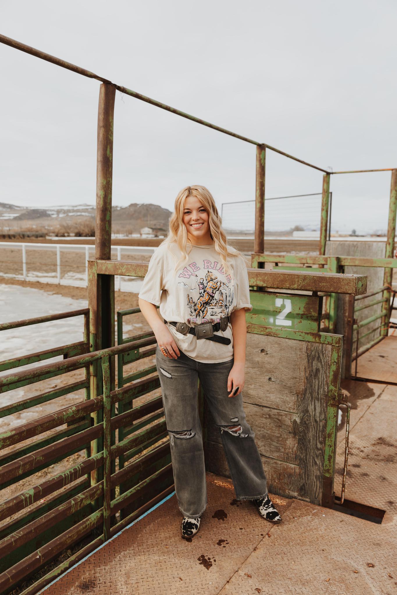 WE RIDE AT DAWN SHORT SLEEVE GRAPHIC TEE - MINERAL OATMEAL