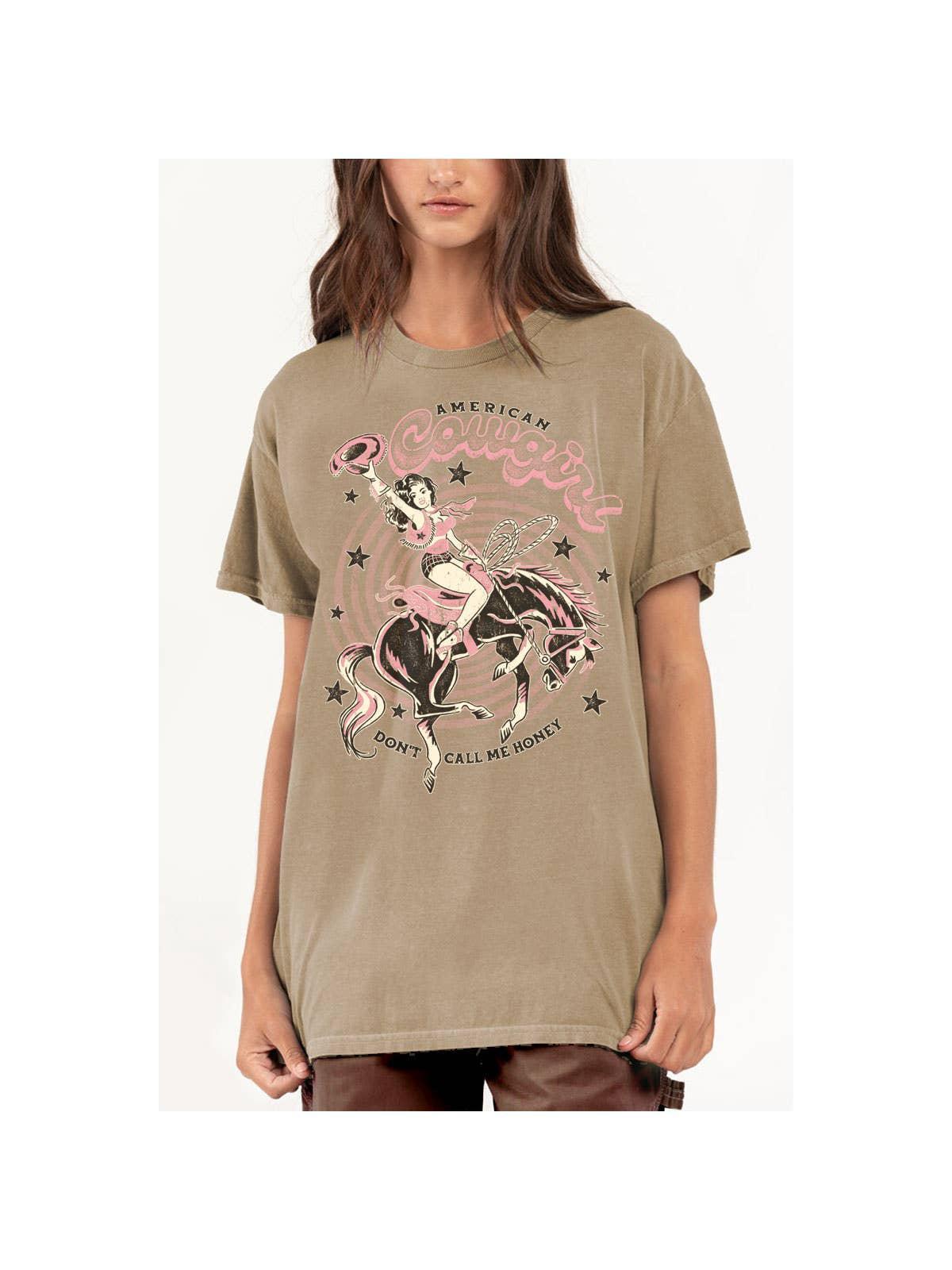 AMERICAN COWGIRL OVERSIZED GRAPHIC TEE - MINERAL TAUPE